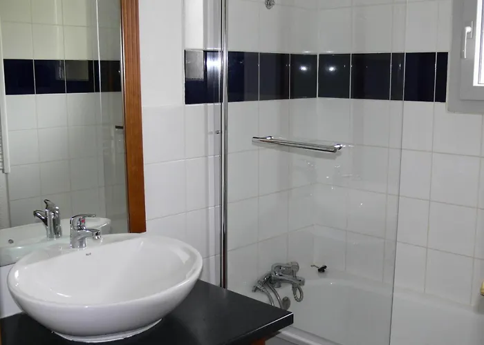 Hameau De Balestas Mp - T3/6pers Isatis 02- Peyresourde Mae-9384 Apartment